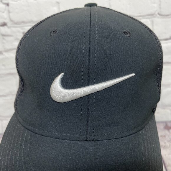 Nike Golf Hat Cap Mesh Stretch Fit Size M/L Black Embroidered Swoosh Mega Tech - Picture 6 of 9